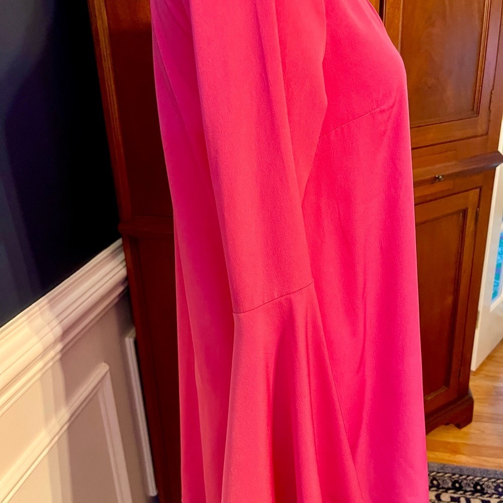 NWOT Topshop size 4 mini dress in Barbie Core hot pink with bell sleeves - Picture 5 of 6